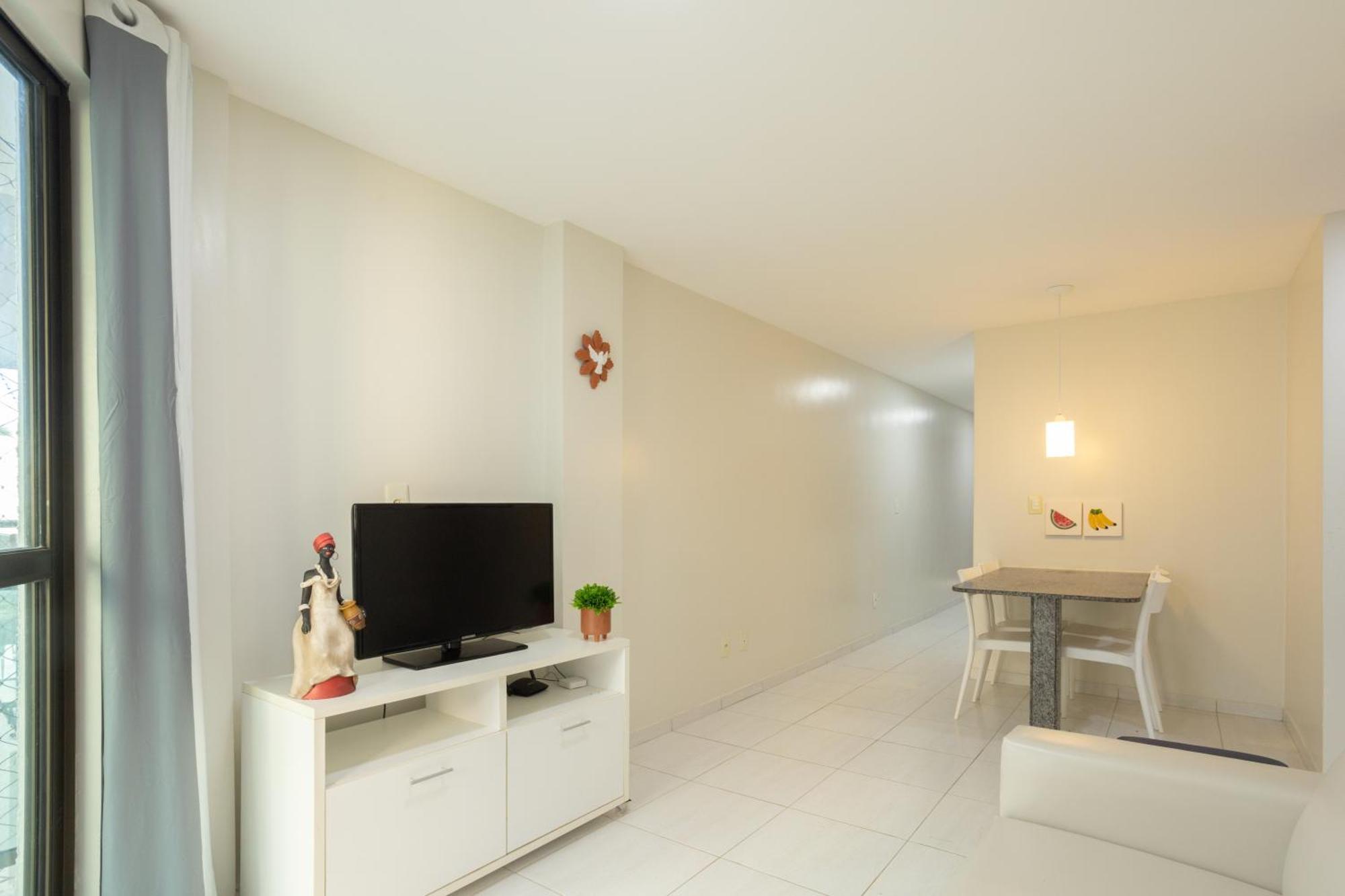 Apartment Sea